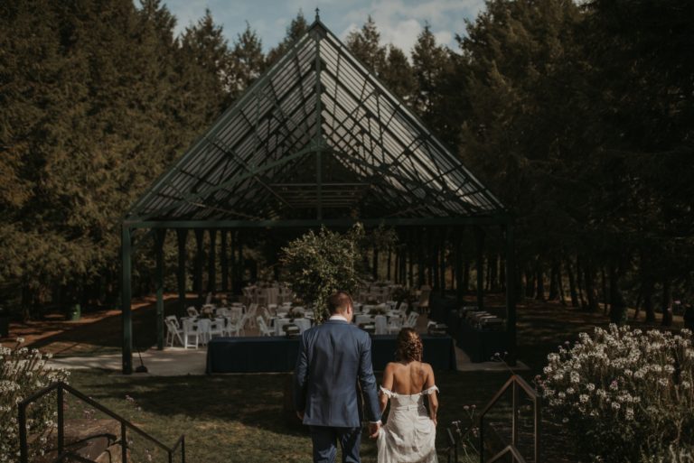 bride and groom at hartwood acres mansion wedding